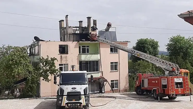 Ladik'te evde çıkan yangın hasara yol açtı