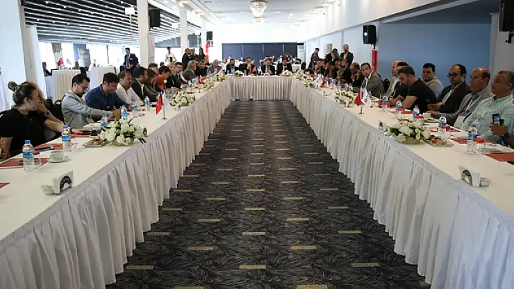 Suudi Arabistan ve Kuveyt'ten gelen turizmciler Samsun'da iş geliştirme toplantısına katıldı