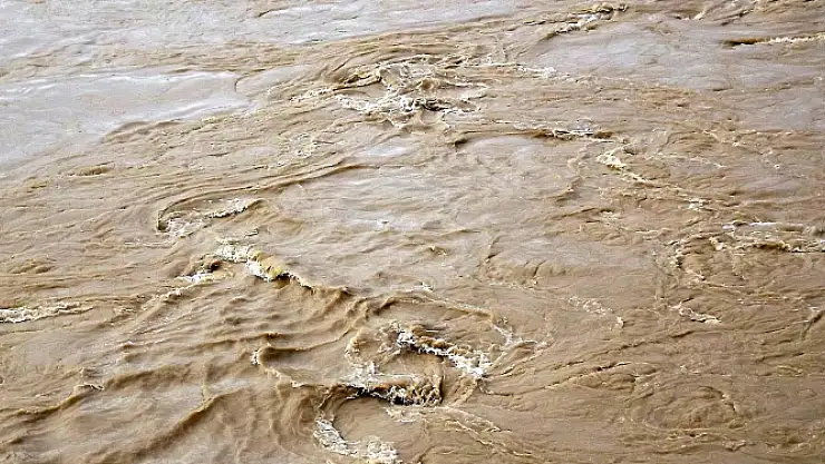 Samsun'da sele kapılan kişi hayatını kaybetti