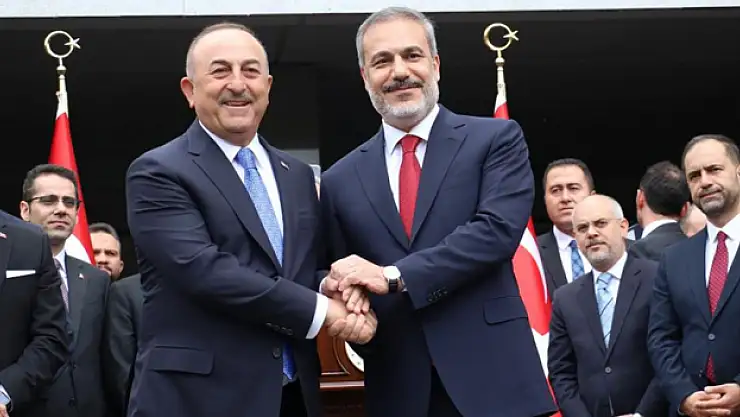 Dışişleri Bakanlığı'nda devir teslim töreni