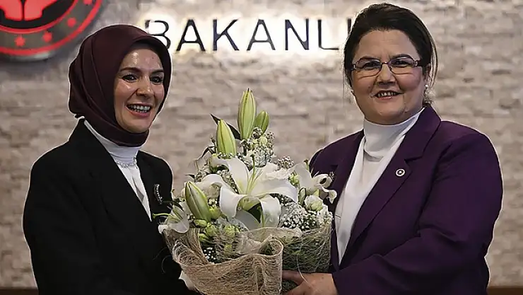 Bakan Mahinur Özdemir Göktaş: Aileyle ilgili çalışmalara ağırlık vereceğiz