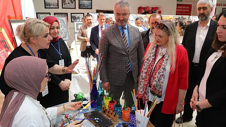 Ondokuz Mayıs Halk Eğitimi Merkezi Müdürlüğünden yıl sonu sergisi