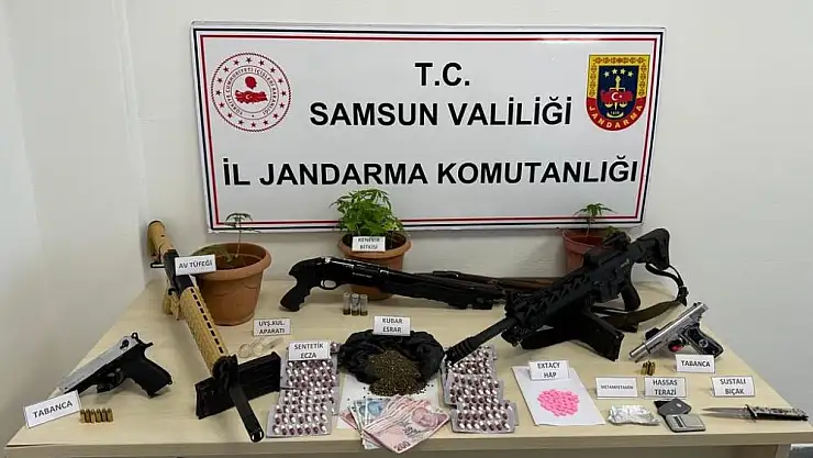 Hakkında 21 yıl hapis cezası bulunan şahıs ve arkadaşı uyuşturucuyla yakalandı