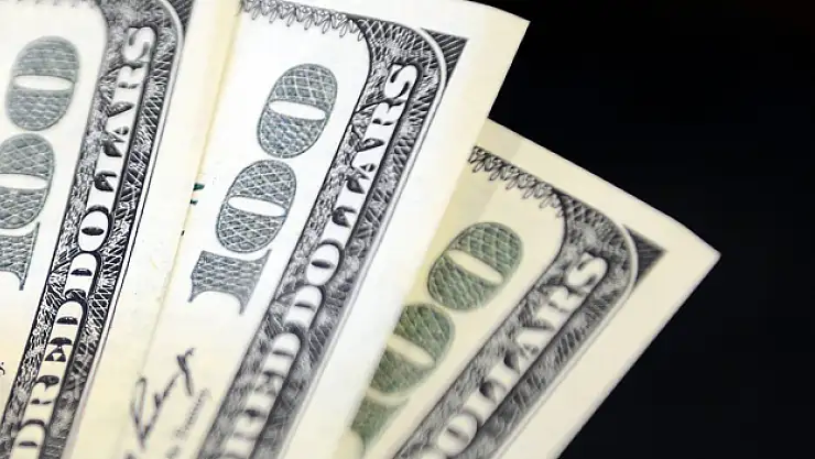 Dolar 23,47 seviyesinde