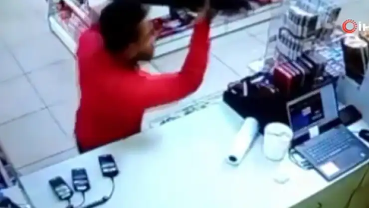 Akaryakıt istasyonunda pompalı dehşet