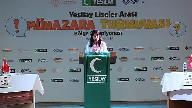 Yeşilay Liseler Arası Münazara Turnuvası Bölge Finali Trabzon'da yapıldı