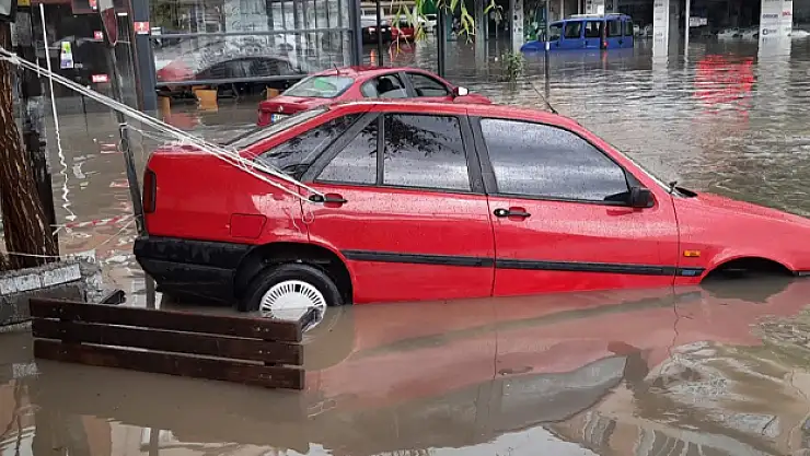 Başkent'te tekne bağlar gibi araba bağladılar