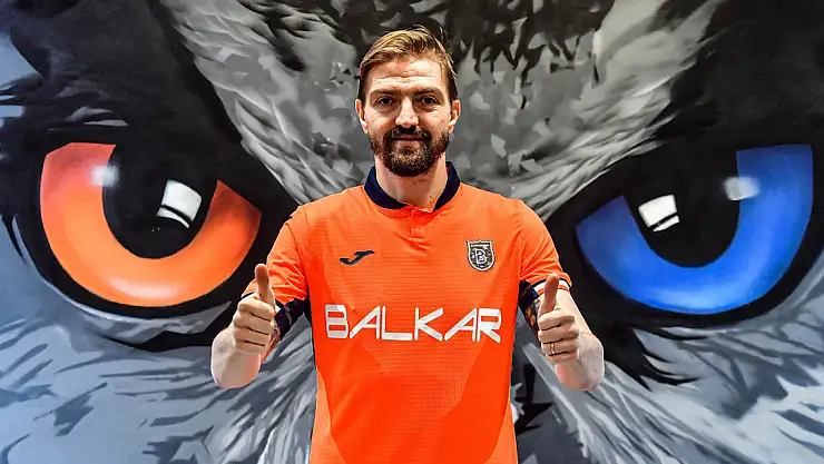 Başakşehir, Caner Erkin ile yollarını ayırdı
