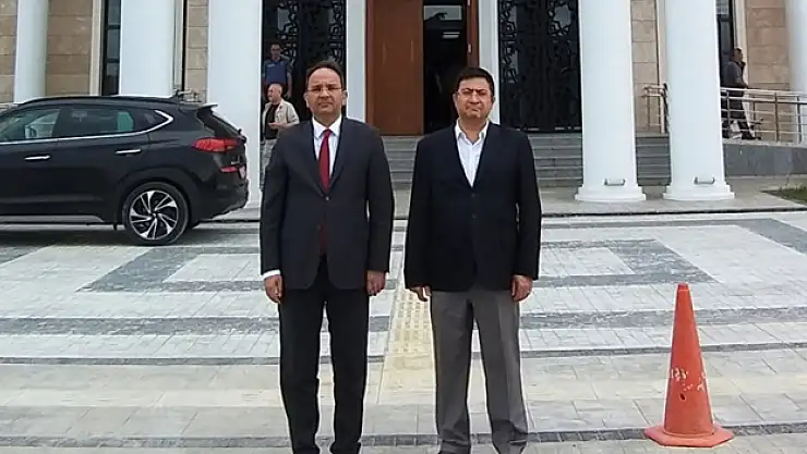 Alaçam Kaymakamı Zaman'dan Bafra Kaymakamı Ertürkmen'e ziyaret