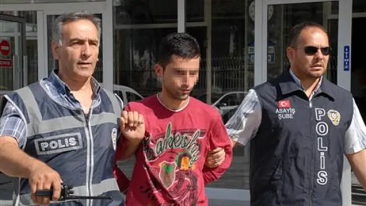 Cenazeye katılmayınca yakalandı