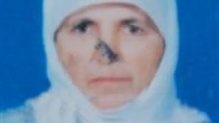 Römorktan düşen kadın öldü