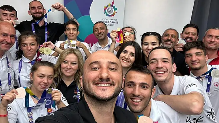 Milli sporcular, Özel Olimpiyatlar Dünya Yaz Oyunları'nda 5 madalya kazandı
