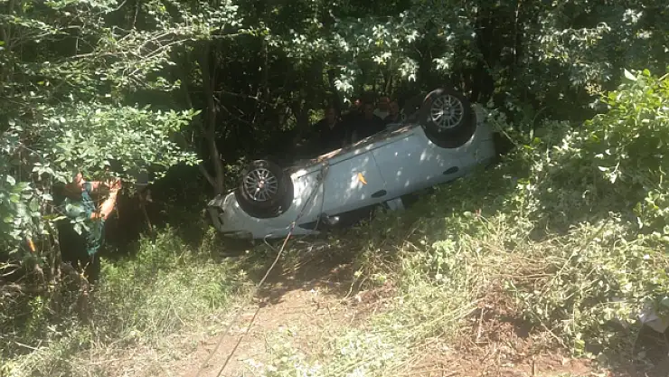 Samsun'da şarampole devrilen otomobilin sürücüsü yaralandı