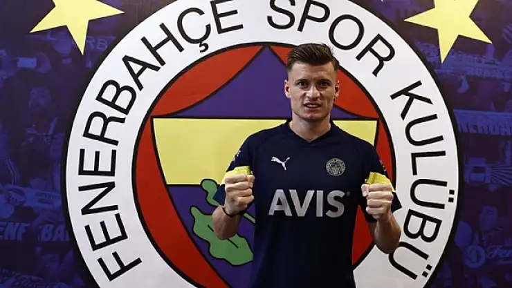 Ezgjan Alioski, Fenerbahçe'ye veda etti