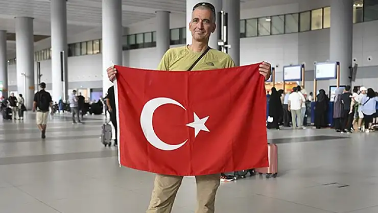 Türk dağcı Tunç Fındık yurda döndü