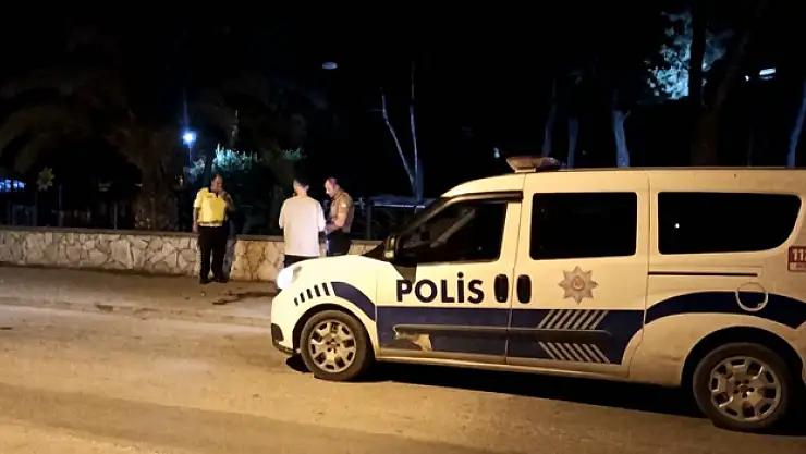 Sevdiği kızla gördüğü genci silahla ağır yaraladı