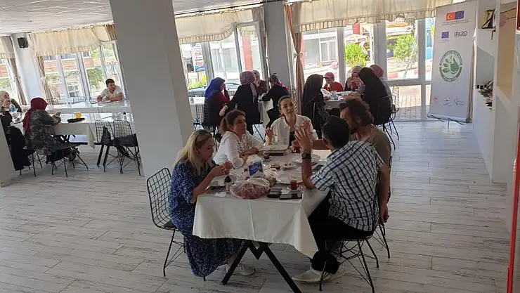 Kavak'ta tarladan rafa giden yolculuk