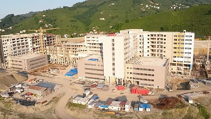 Sağlık Bakanı Koca'dan 'Ordu Şehir Hastanesi' paylaşımı