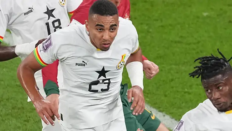 Fenerbahçe, Alexander Djiku'nun transferini duyurdu