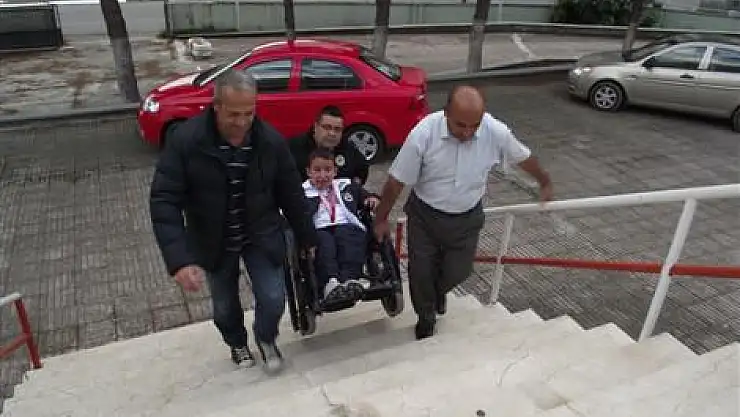 Mavi Kapak Kampanyası'na destek geldi!