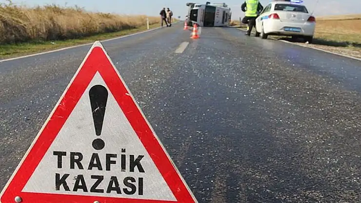 Farı kapanan motosiklet kaza yaptı: 1 ölü