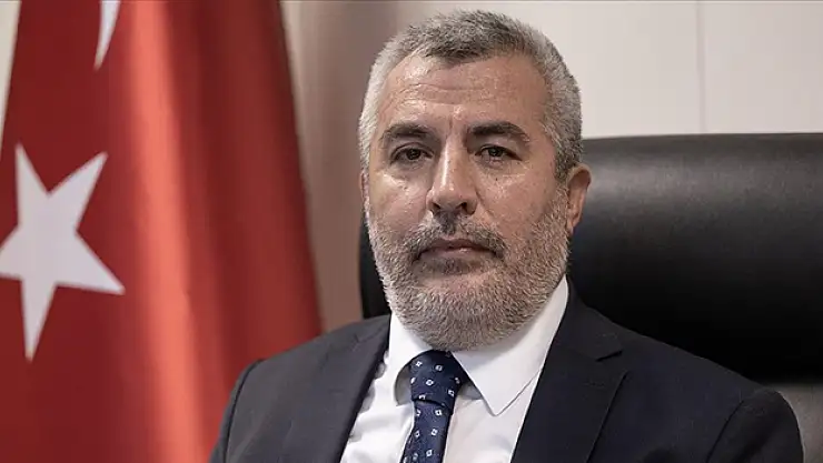 ÖSYM Başkanı Ersoy: TYT'ye başvuran 3 milyon 527 bin 443 adaydan 2 milyon 995 bin 638'i sınava katıldı