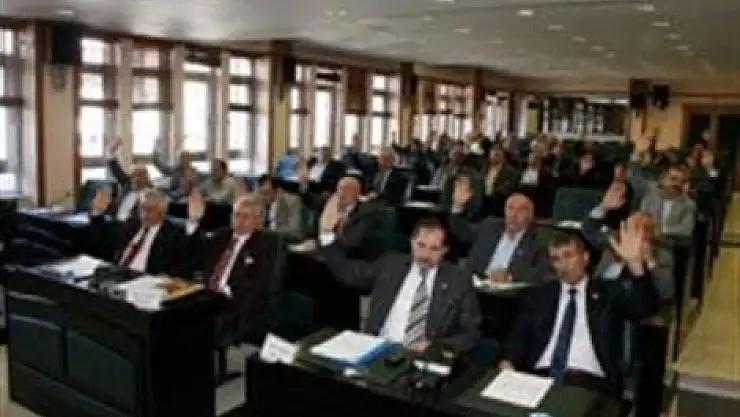 Mecliste 'çıtır elma'