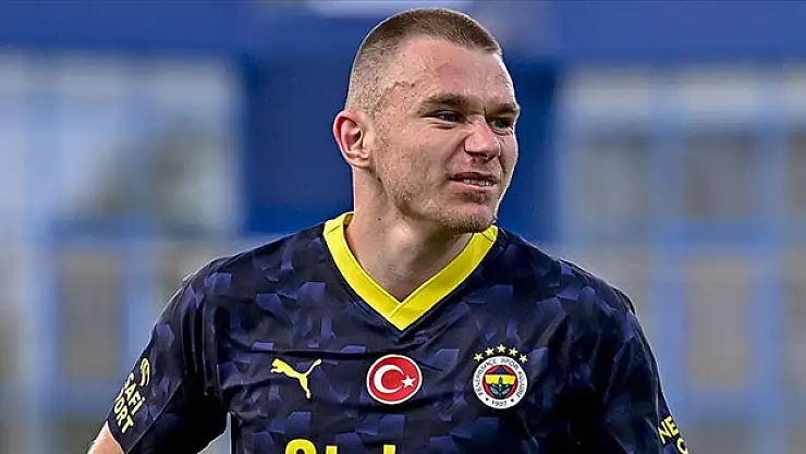 Fenerbahçe, Szalai'nin 12,3 milyon avro bedelle Hoffenheim'a transfer olduğunu açıkladı
