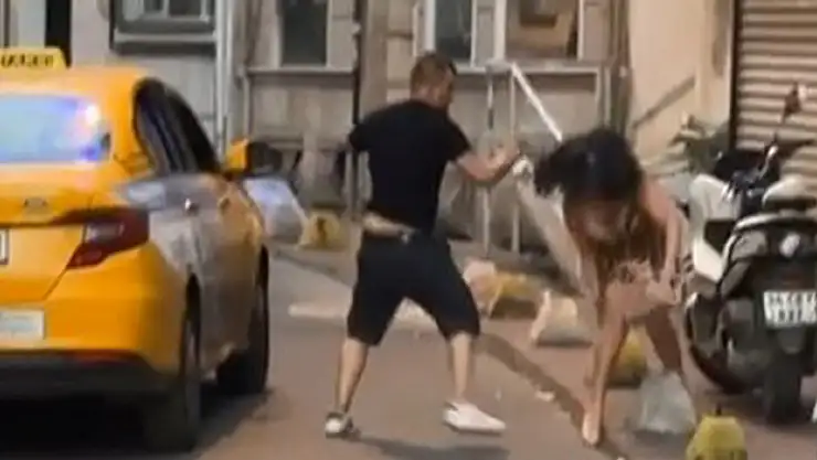 Beyoğlu'nda kadın müşterisini döven taksici konuştu