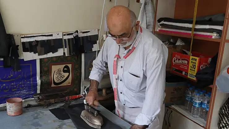 Kavak'ta terzi mesleğinin son temsilcisi