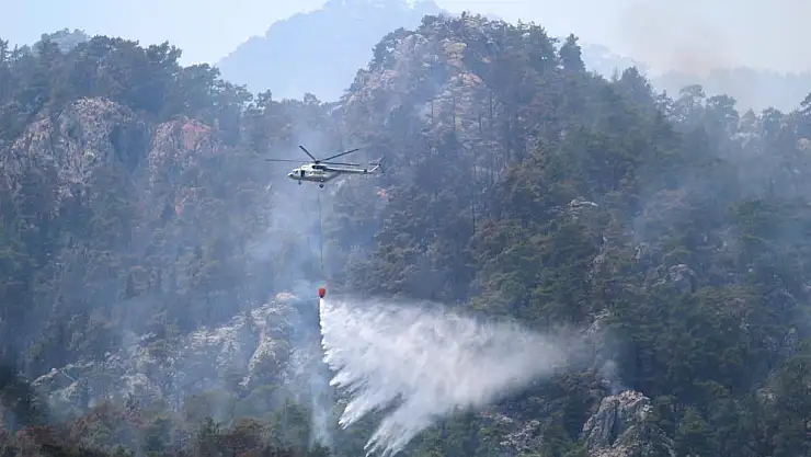 Antalya Kemer'deki orman yangını 4. gününde devam ediyor