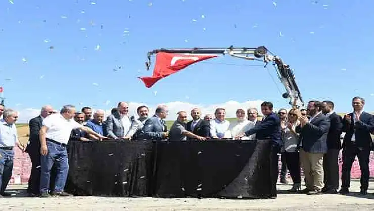 Yalova Makine OSB'de 5 fabrikanın daha temeli atıldı