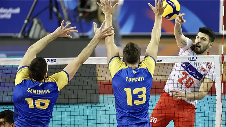 A Milli Erkek Voleybol Takımı, finale yükseldi