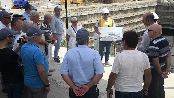 Samsun'da muhtarlar Büyükşehir'in projelerini yerinde inceliyor