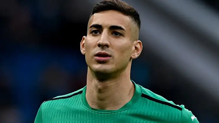 Fenerbahçe Kulübü, milli futbolcu Mert Müldür ile prensip anlaşmasına vardı