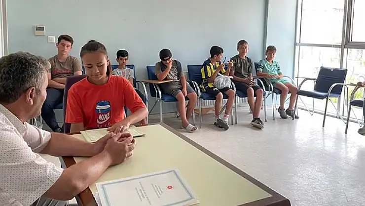 Alaçam'da Gençlik Merkezi'nde Kur'an-ı Kerim kursu