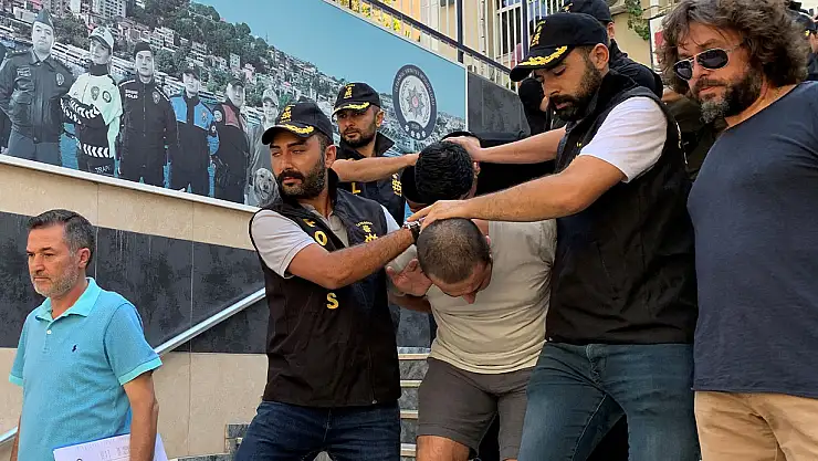Esenyurt'taki tekel bayi cinayetinin zanlıları adliyeye sevk edildi