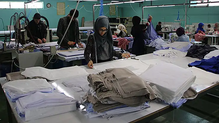 İşçinin hakkını zamanında ödemeyen patrona şok