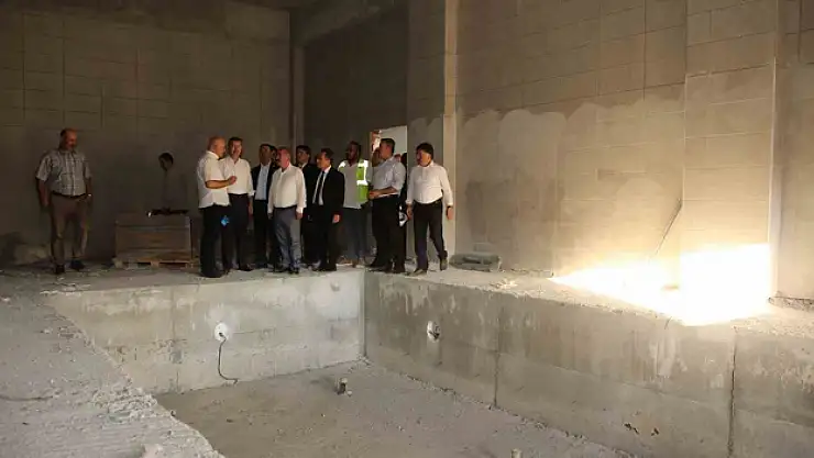 34 bin metrekare alana yapılan rehabilitasyon merkezinin çalışmaları hız kesmeden devam ediyor