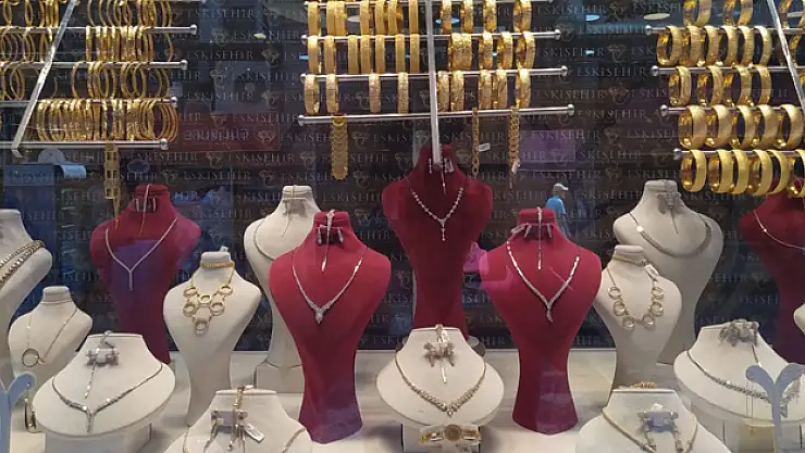 Bir gramdan düşük altın basılmaması kararı piyasayı nasıl etkileyecek