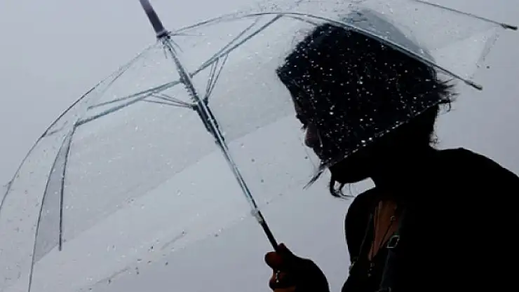 İstanbul için yağış ve fırtına uyarısı!