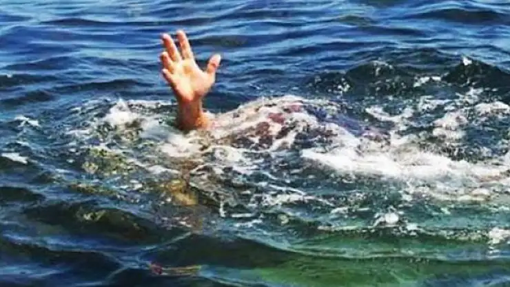 Sinop'ta denizde boğulma tehlikesi geçiren 4 kişilik aile yaşam mücadelesini kaybetti