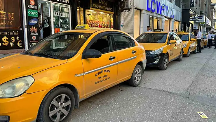 Yüksekova'da ticari taksi ücretlerine zam