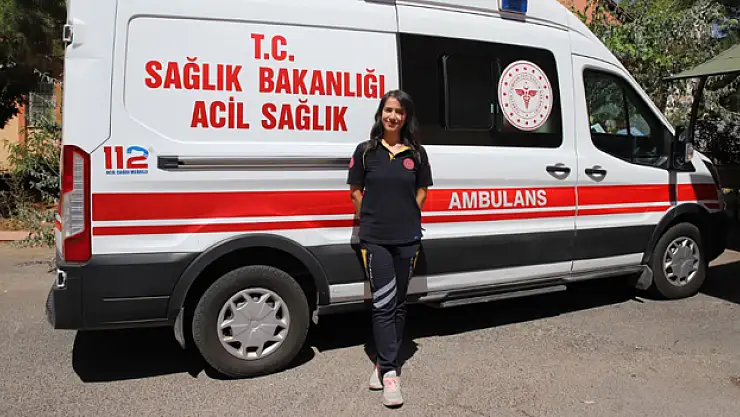 2 milyonluk şehrin tek kadın ambulans şoförü