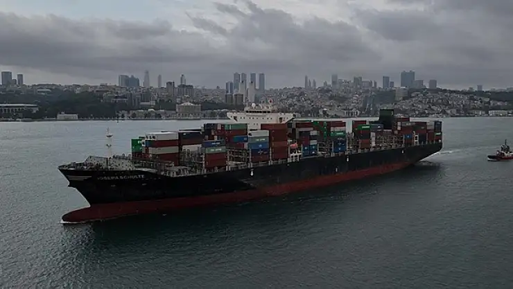 Odessa Limanı'ndan ayrılan 'Joseph Schulte' adlı gemi İstanbul Boğazı'na ulaştı