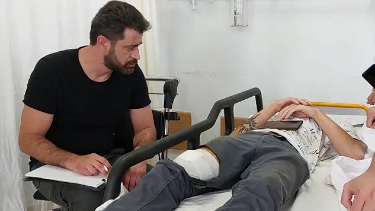 Ayrıldığı kız arkadaşı görüşmeyi kabul etmeyince kendini bıçakladı