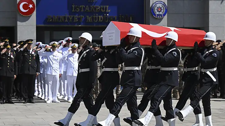 Kağıthane'de şehit olan polis memuru için tören düzenlendi