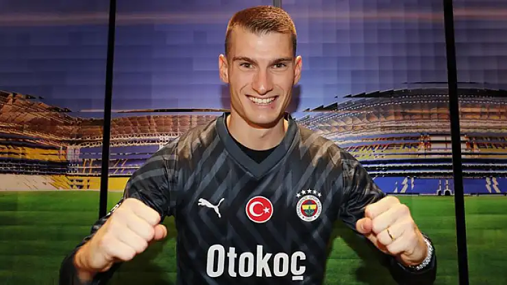 Fenerbahçe, Livakovic ile 5 yılık sözleşme imzaladı