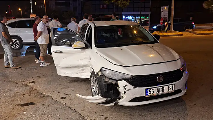 Samsun'da kazaya karışan otomobilin sürücüsü kaçtı