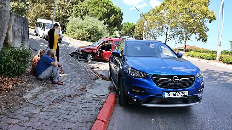Samsun'da hafif ticari araçla otomobilin çarpıştığı kazada bir kişi yaralandı